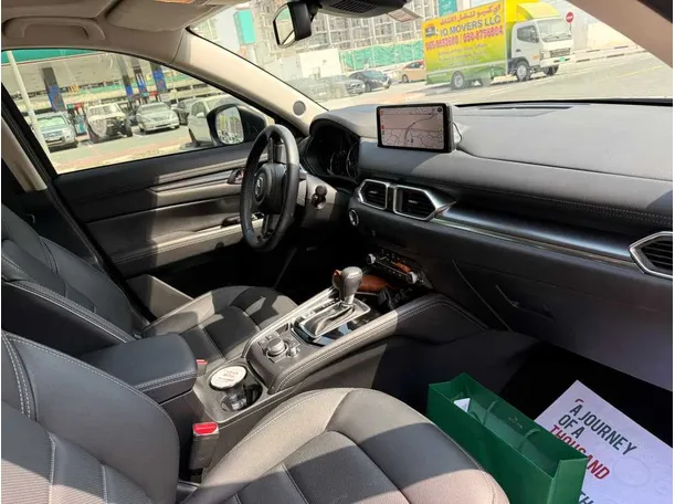 Car image 8