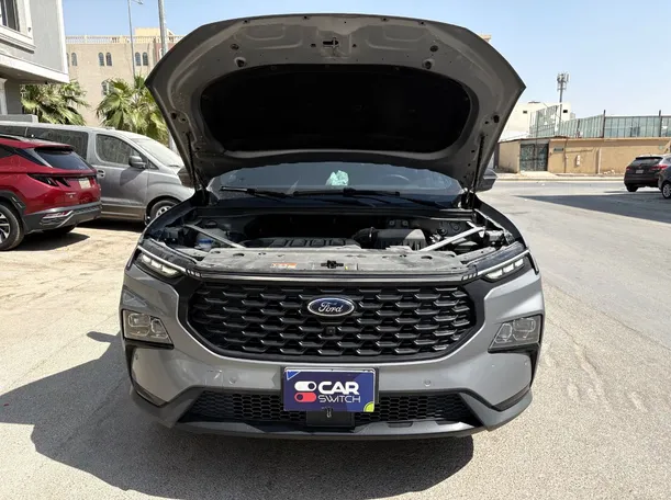 Car image 27