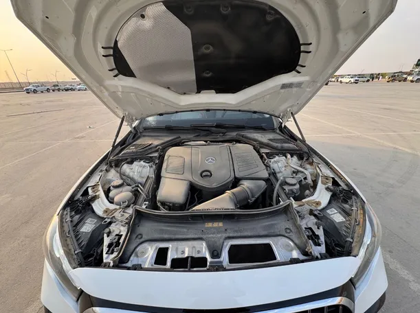 Car image 24