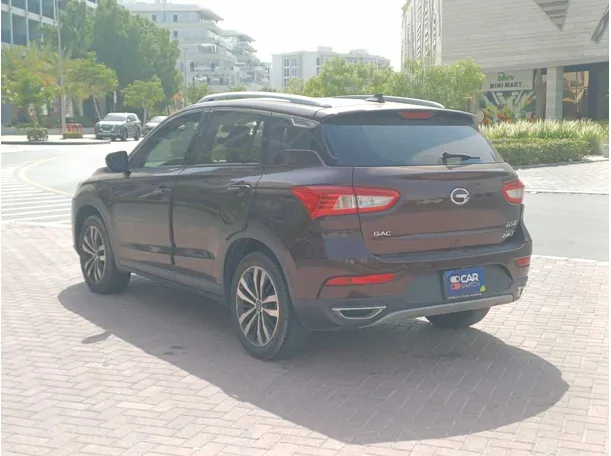 Car image 7