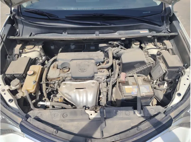 Car image 30