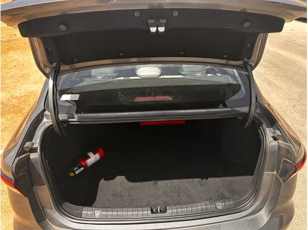 Car image 21