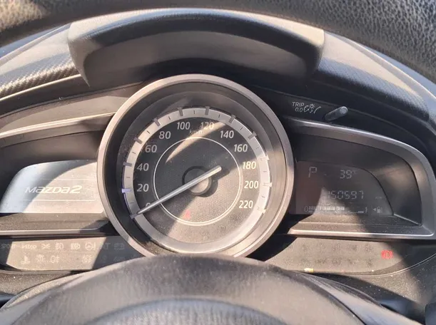 Car image 20
