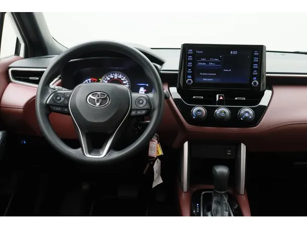 Car image 15