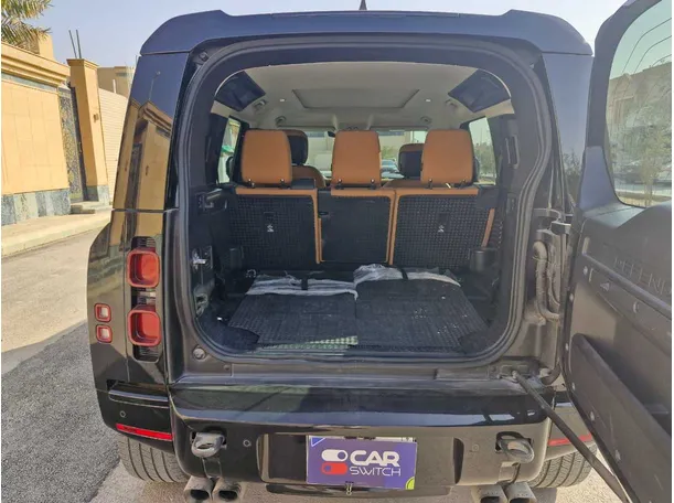 Car image 22
