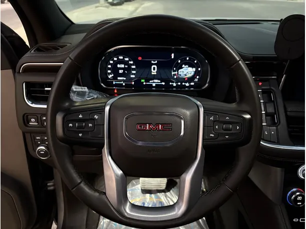 Car image 22