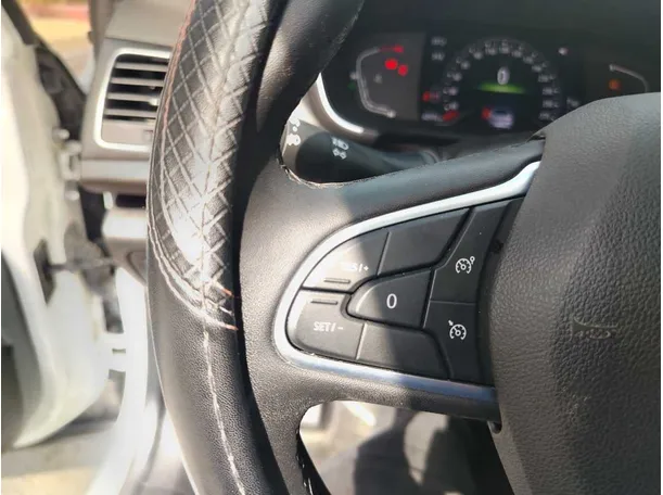 Car image 46