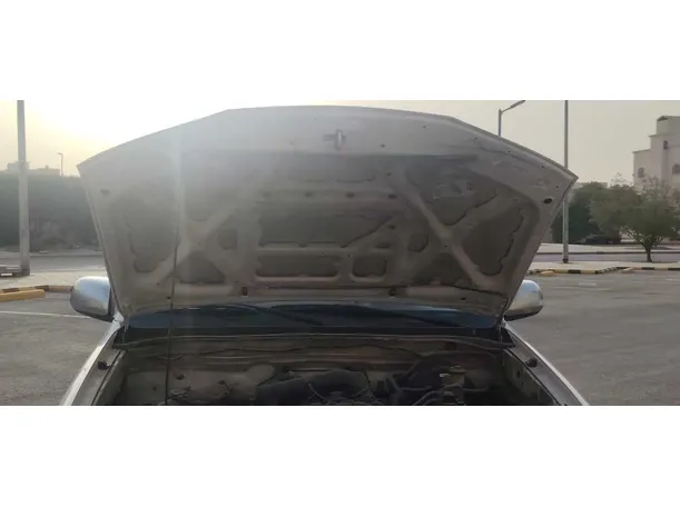 Car image 31