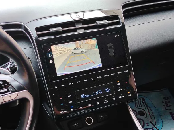 Car image 29