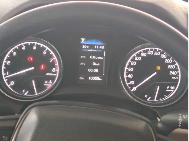 Car image 24