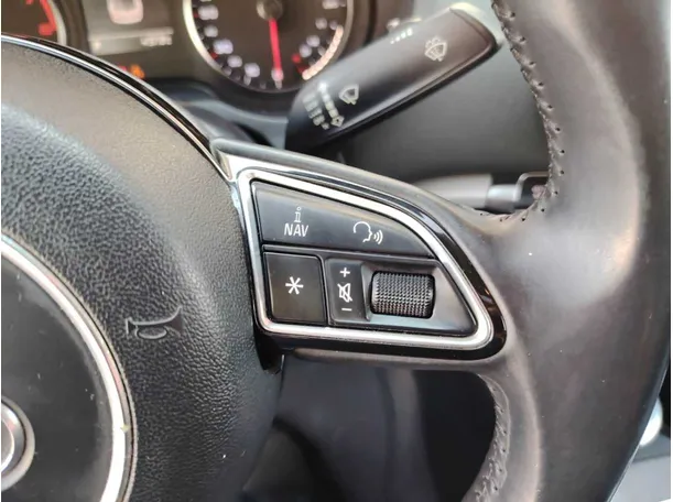 Car image 31