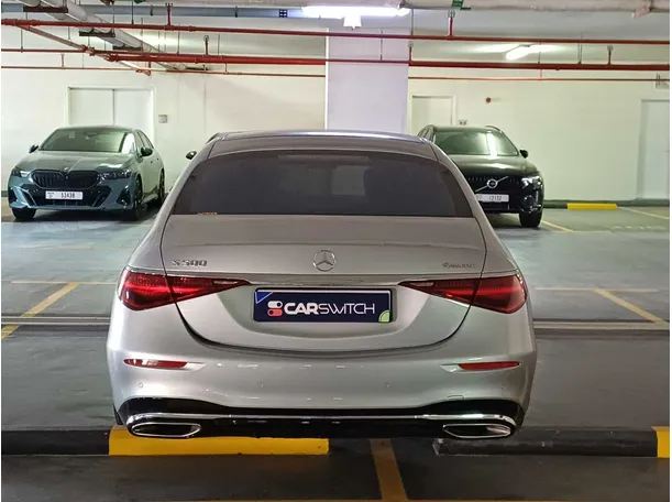 Car image 6