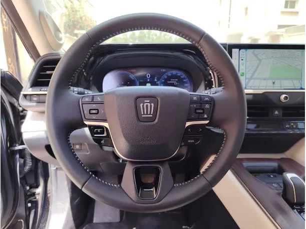 Car image 22