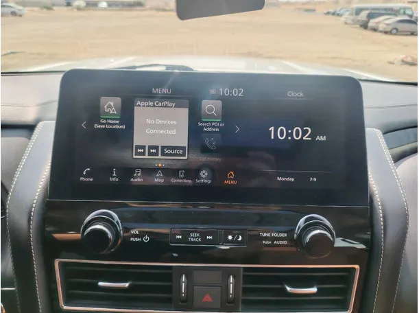 Car image 26