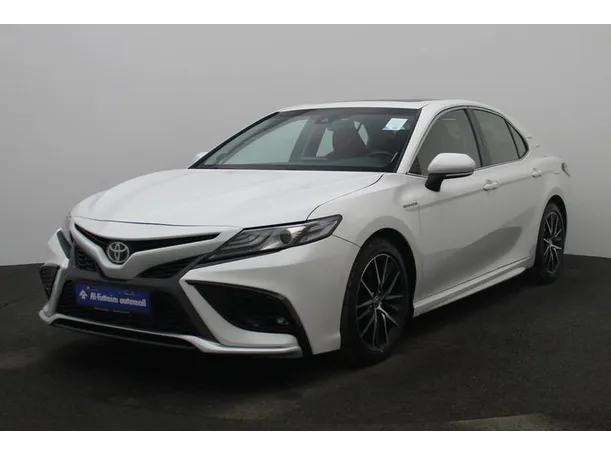 2023 تويوتا كامري في أبوظبي