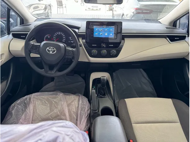 Car image 11