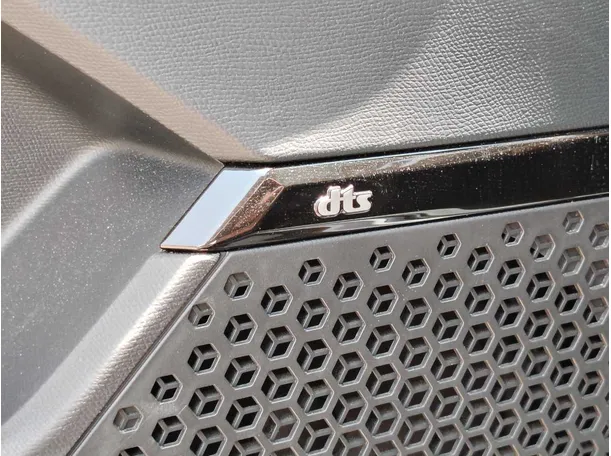 Car image 31