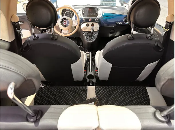 Car image 14
