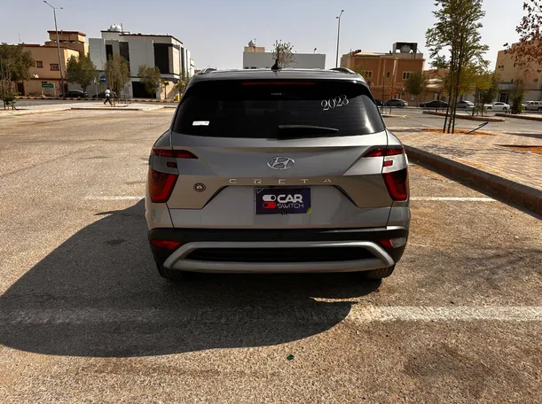 Car image 6