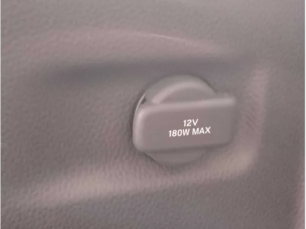 Car image 38