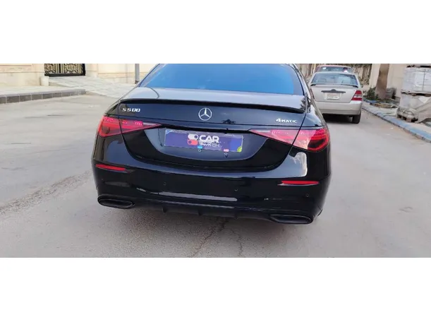 Car image 6