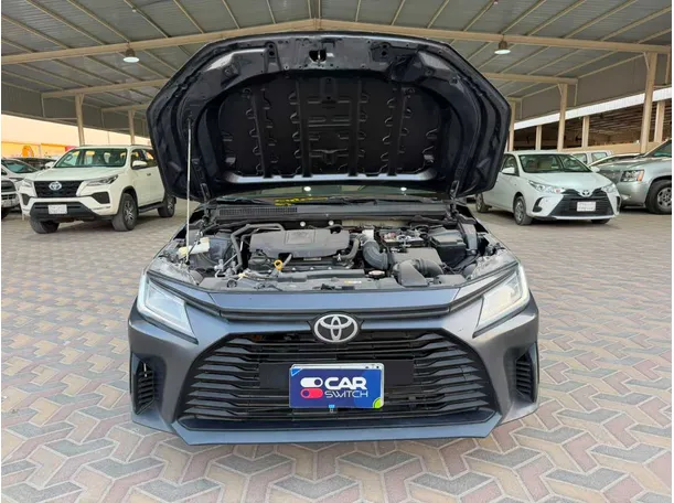 Car image 28