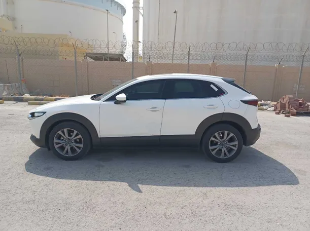 Car image 8