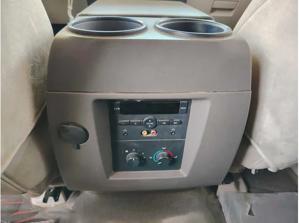 Car image 41