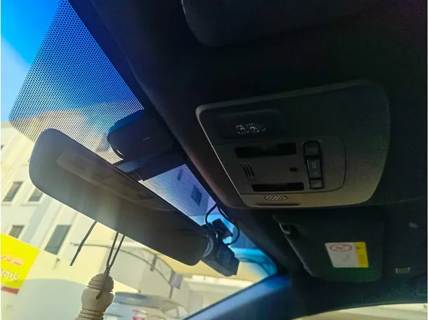 Car image 38