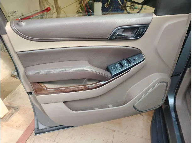 Car image 29