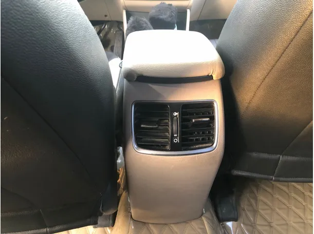 Car image 22