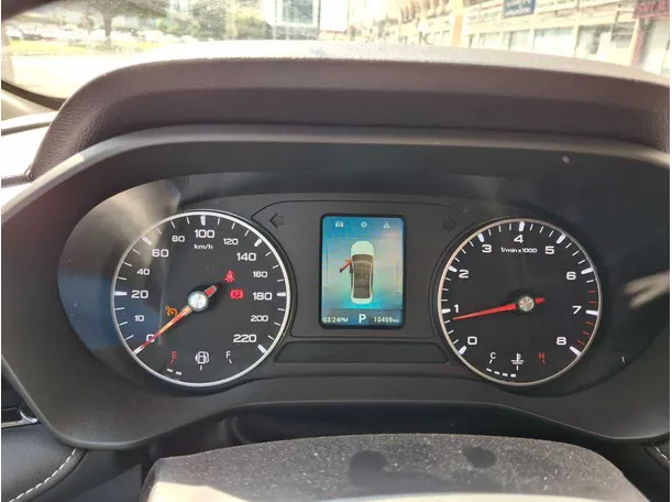 Car image 17