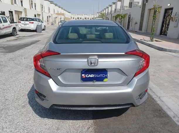 Car image 6