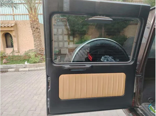 Car image 34