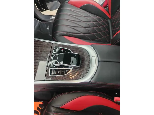Car image 36