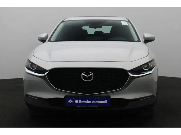 Car image 11
