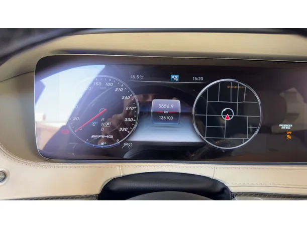 Car image 25
