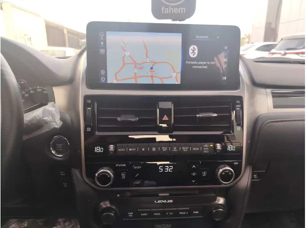 Car image 22