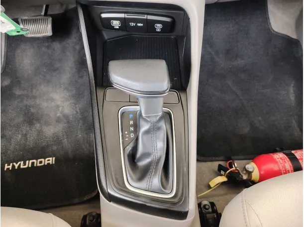 Car image 22