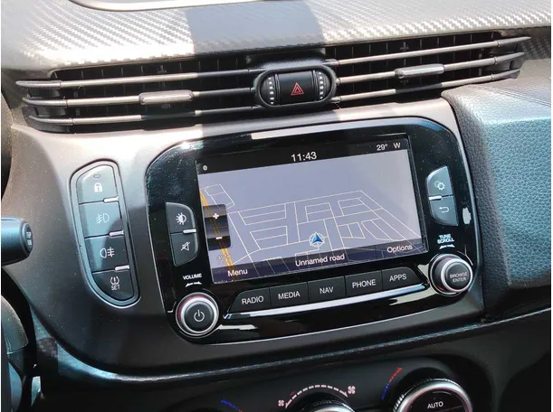Car image 25