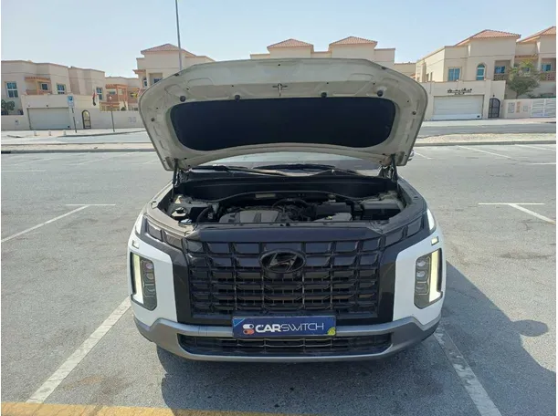 Car image 24
