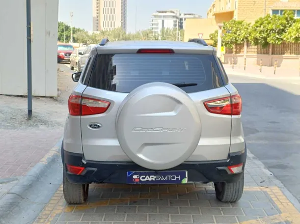 Car image 6