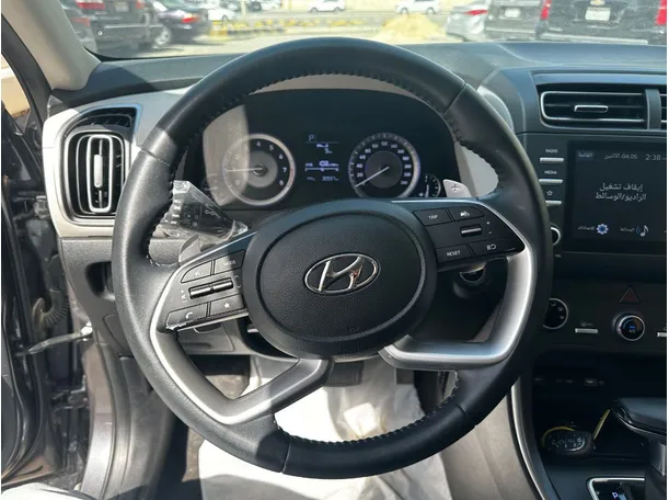 Car image 21