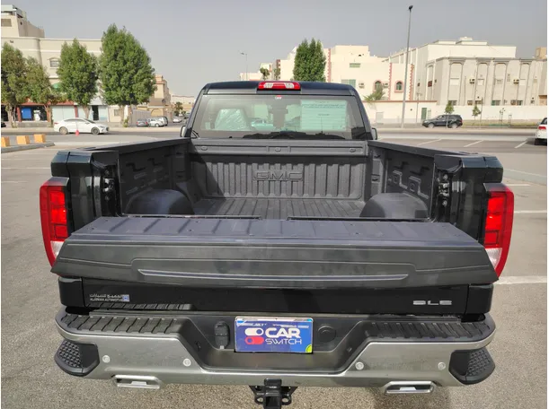 Car image 22