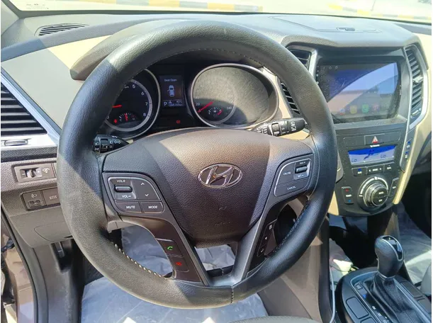 Car image 25
