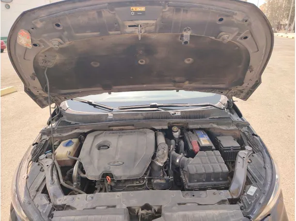 Car image 29