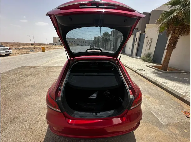 Car image 21