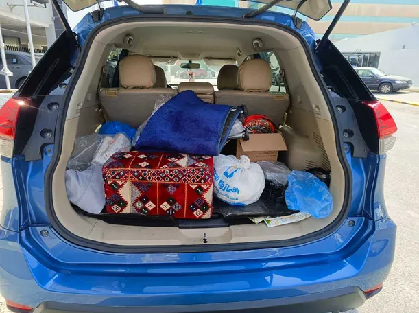 Car image 26