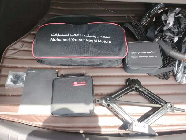 Car image 33