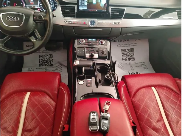 Car image 26